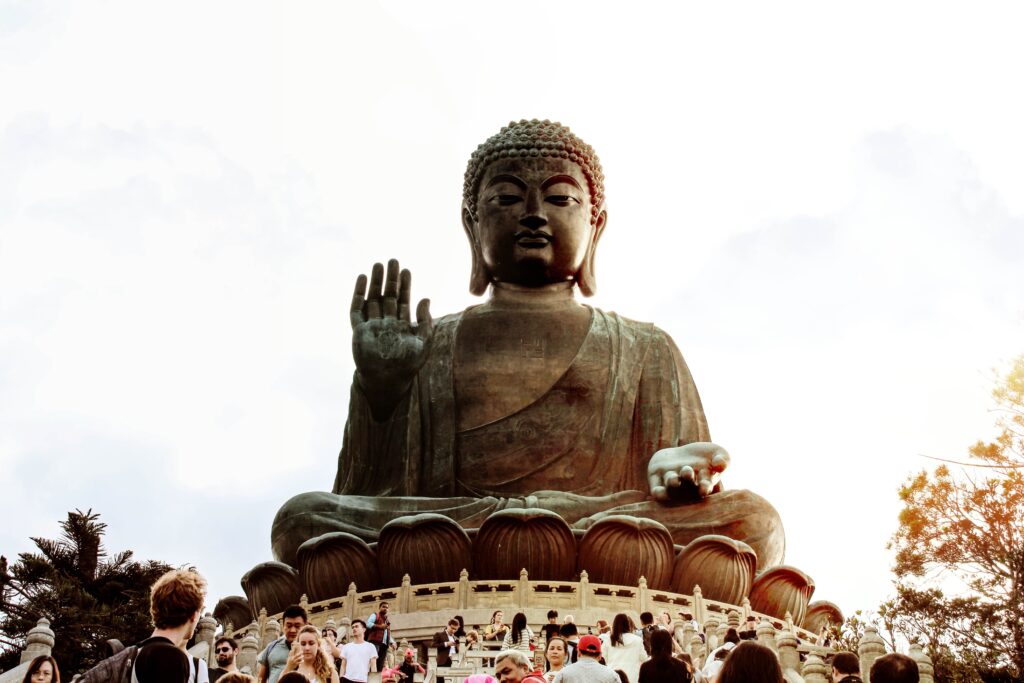 Ngong Ping: O Grande Buda (Tian Tan) e Mosteiro Po Lin em Lantau - fania yang no Pexels