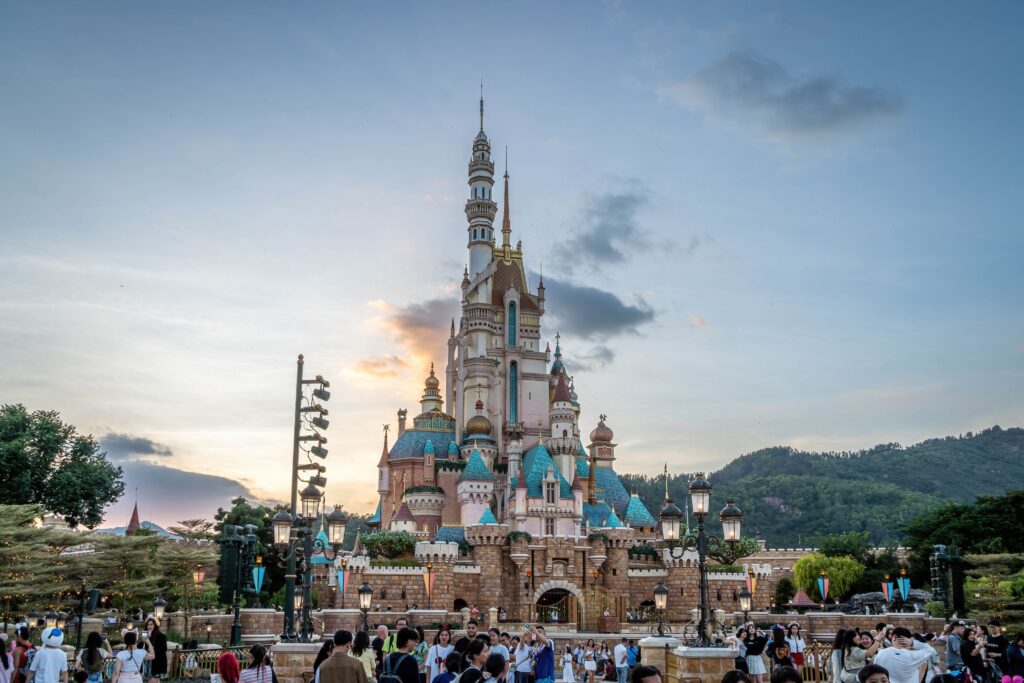 Disney Hong Kong - Abhishek Navlakha no Pexels